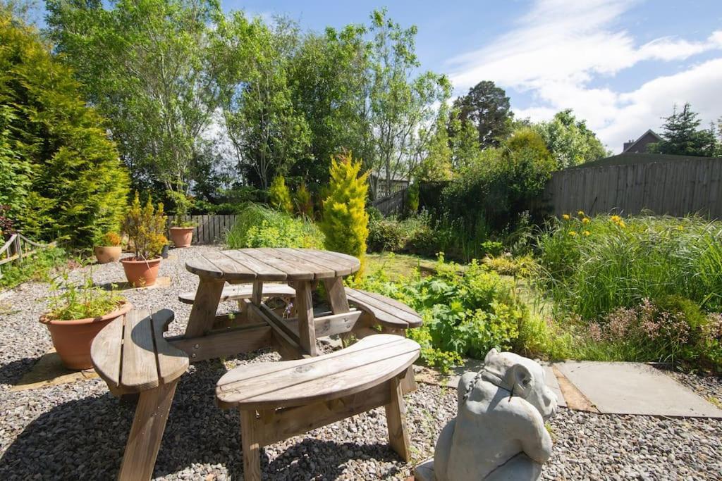 הוילה אינברנס Calm Scottish Country Escape With Hot Tub Sleeps 6 מראה חיצוני תמונה